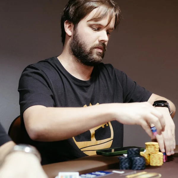 棋牌游戏棋牌游戏